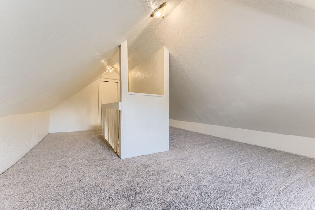 750 Lipan St – Web Quality – 025 – 24 2nd Floor Loft