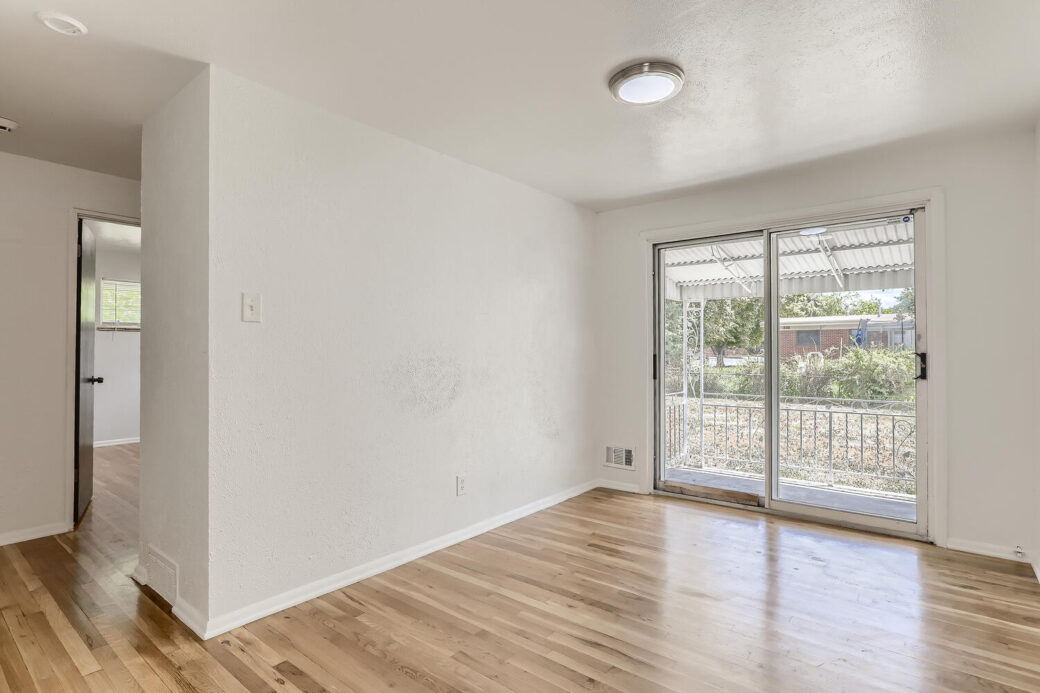 3178 Salem St Aurora CO 80011-large-006-006-Dining Room-1500×1000-72dpi