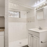 3178 Salem St Aurora CO 80011-large-022-019-Lower Level Bathroom-1500×1000-72dpi
