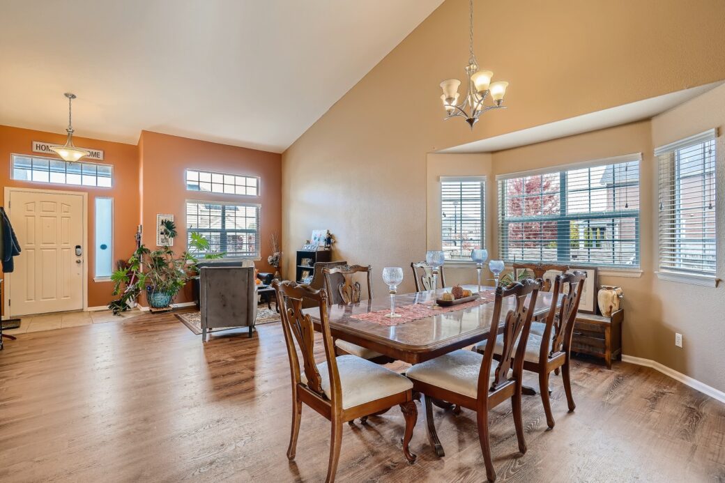 5603 S. Biloxi Way Aurora CO – Web Quality – 001 – 05 Dining Room
