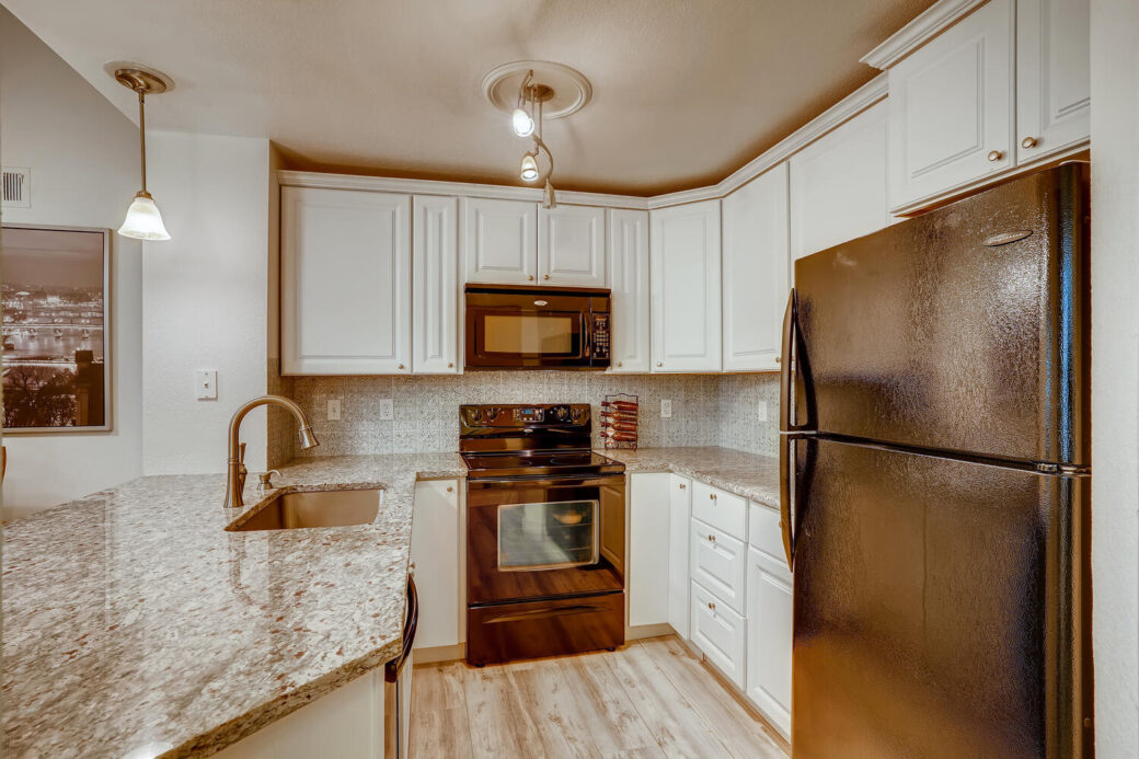 6001 S Yosemite St Unit F 201-large-010-021-Kitchen-1500×1000-72dpi