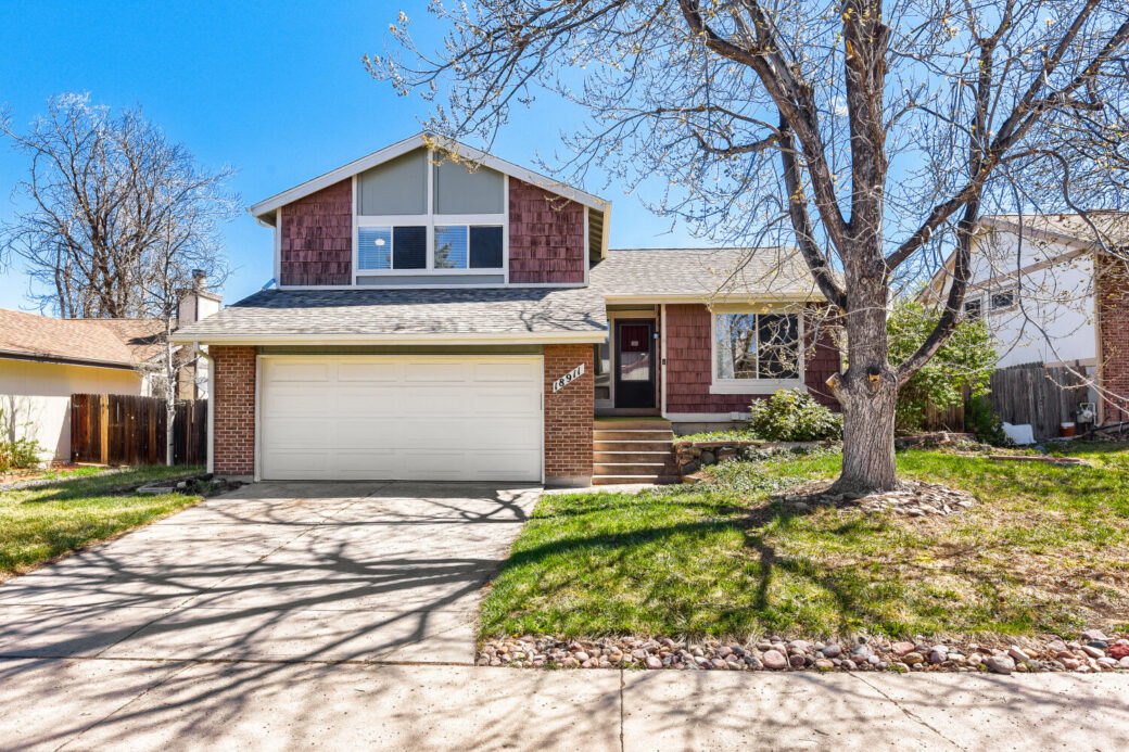18911 E Loyola Cir – Web Quality – 002 – 02 Exterior Front