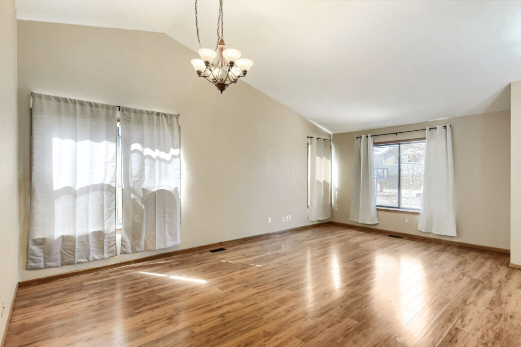 18911 E Loyola Cir – Web Quality – 011 – 11 Dining Room