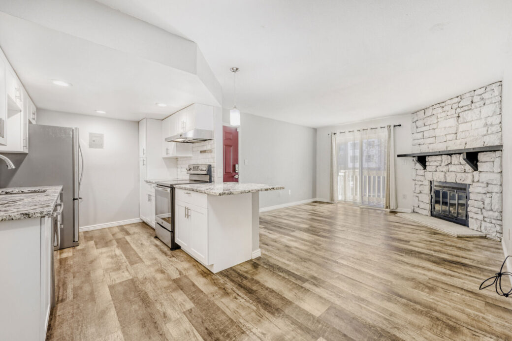 4400 S Quebec St P104 – Web Quality – 014 – 13 Kitchen