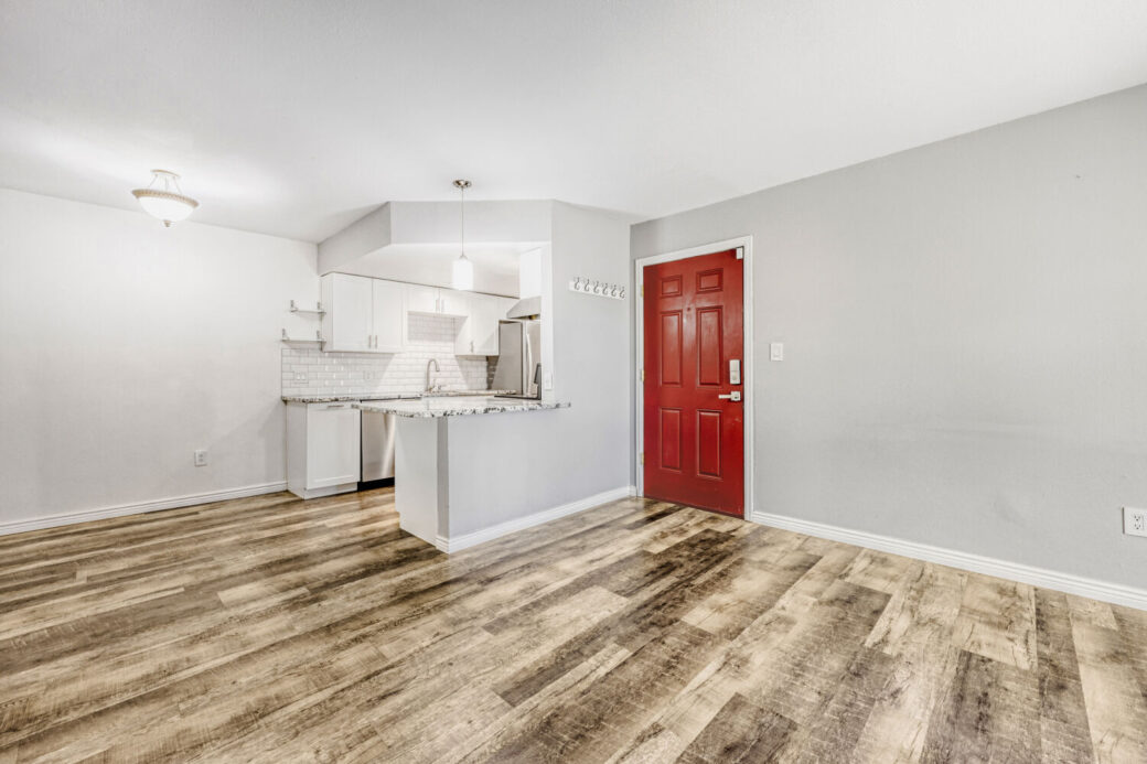 4400 S Quebec St P104 – Web Quality – 015 – 14 Kitchen