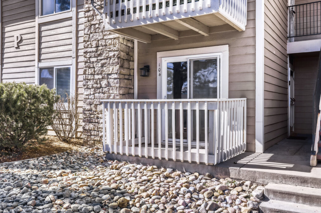 4400 S Quebec St P104 – Web Quality – 026 – 25 Balcony
