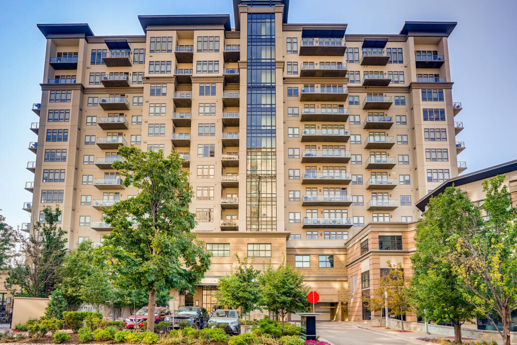 5455 Landamark Pl Unit 1016-large-001-005-Exterior Front-1500×1000-72dpi