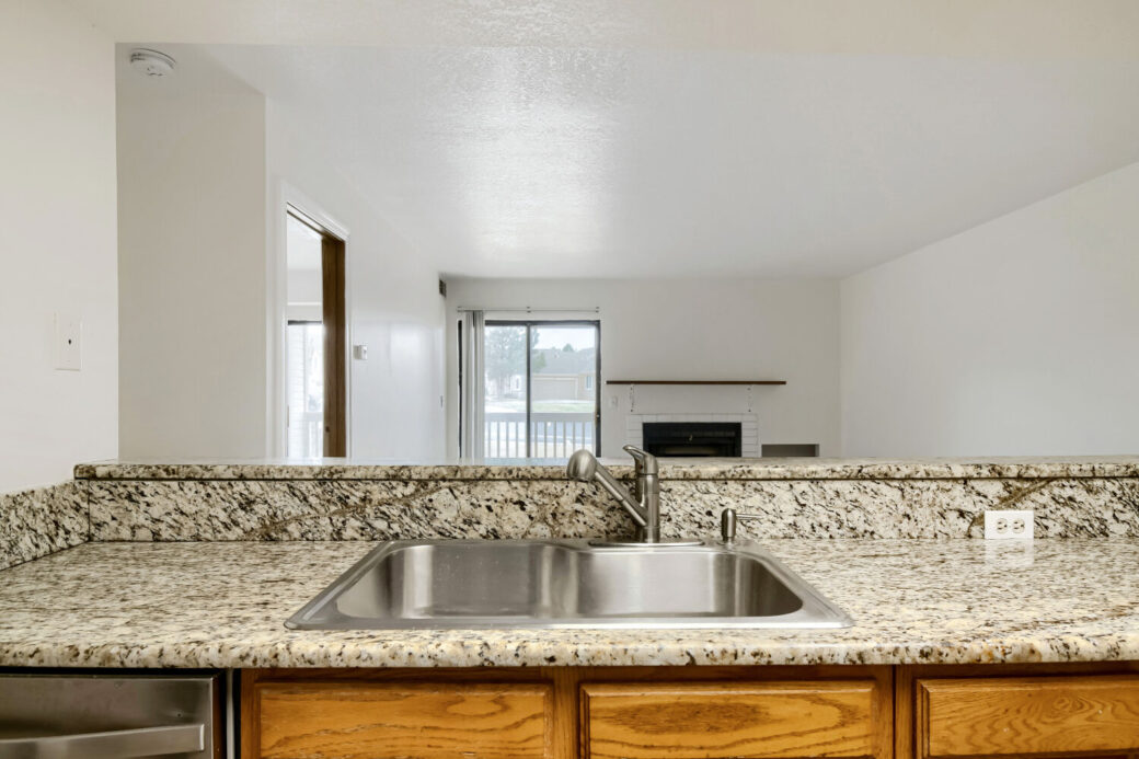 9670 Brentwood Way 103 – Web Quality – 010 – 10 Kitchen