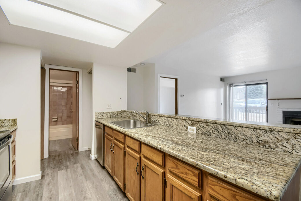 9670 Brentwood Way 103 – Web Quality – 011 – 11 Kitchen