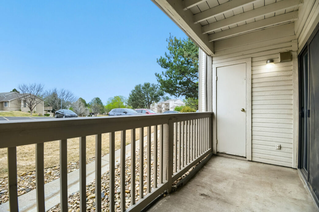 9670 Brentwood Way 103 – Web Quality – 020 – 20 Balcony